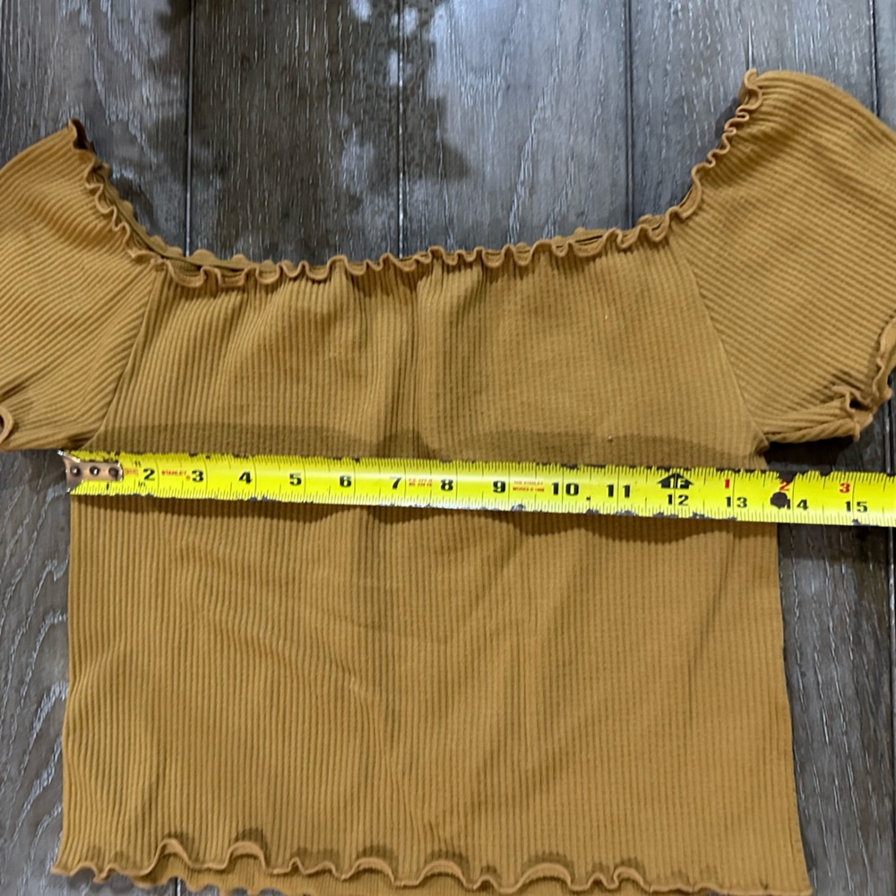 Aeropostale Seamless Crop - Picture 4 of 6